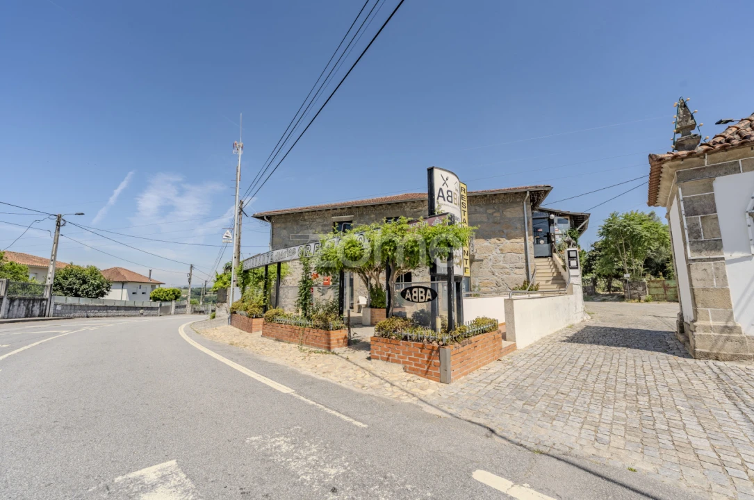 Moradia T7 para Venda em Águas Santas e Moure Foto 31