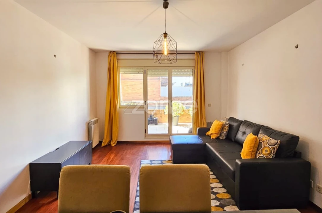 Apartamento T1 para Arrendamento em Paranhos Foto 1