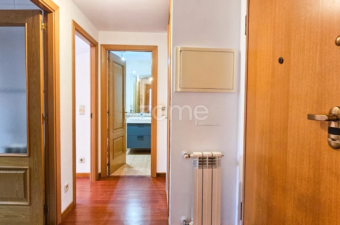 Apartamento T1 para Arrendamento em Paranhos Foto 10