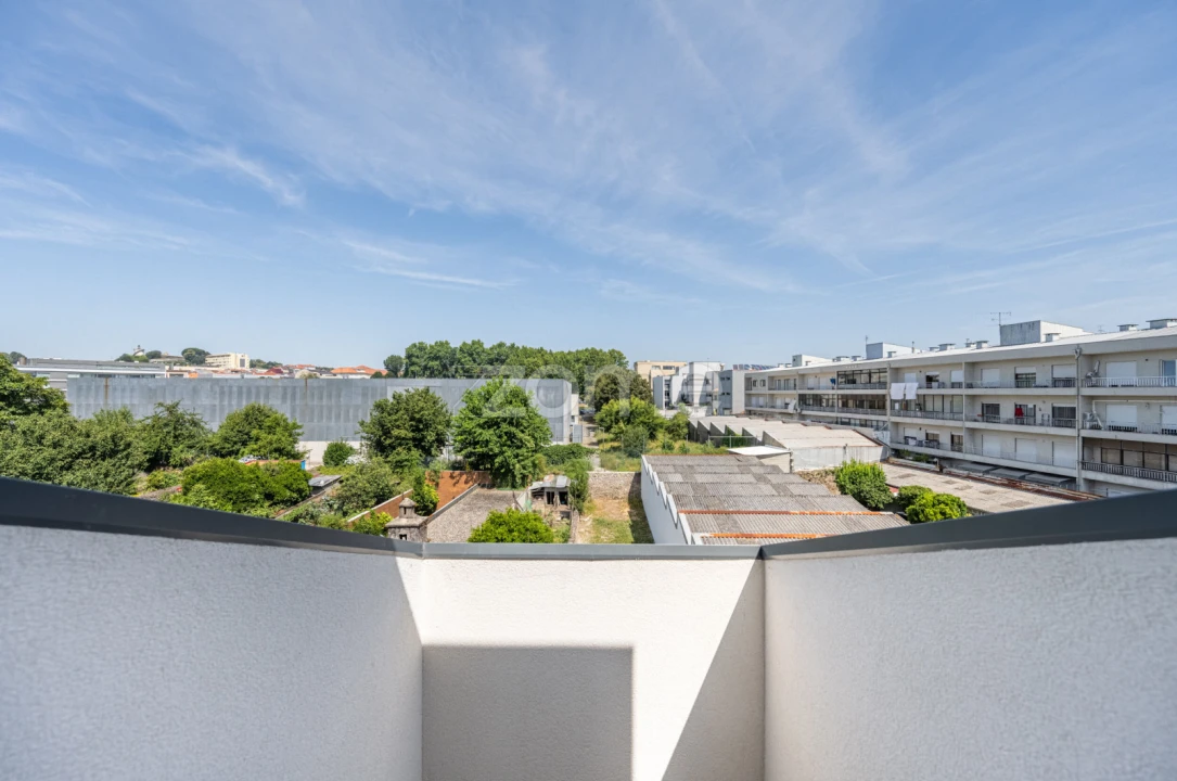 Apartamento T2 para Arrendamento em São Vitor (Braga) Foto 18