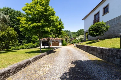 Moradia T5 para Venda em Arões (São Romão)