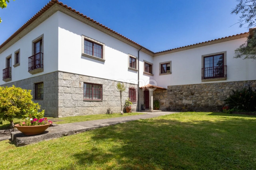 Moradia T5 para Venda em Arões (São Romão) Foto 12