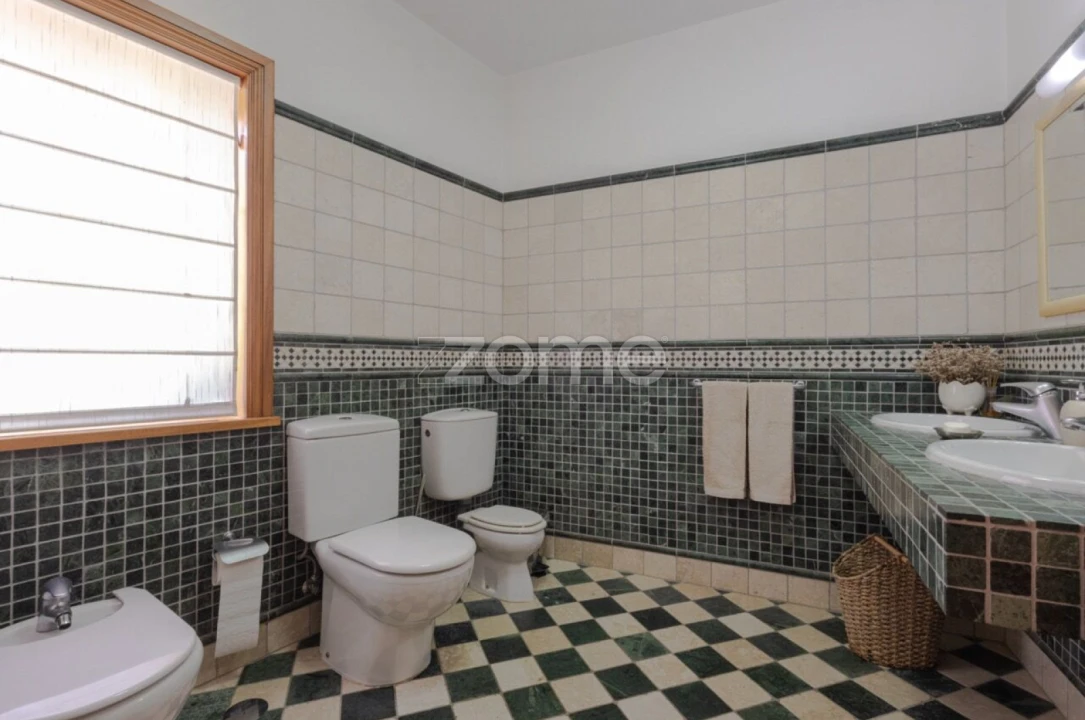 Moradia T5 para Venda em Arões (São Romão) Foto 14