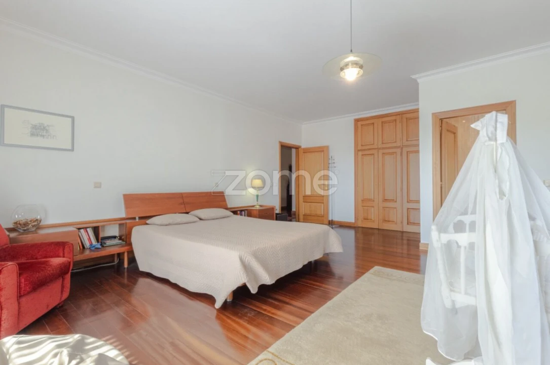 Moradia T5 para Venda em Arões (São Romão) Foto 25