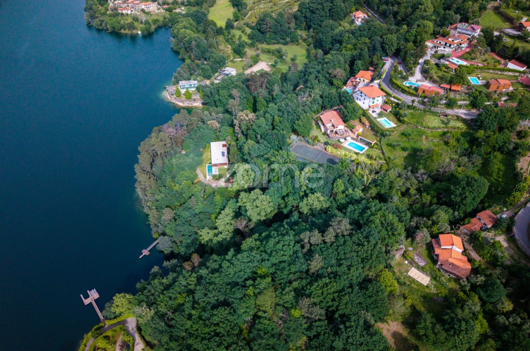 Moradia T7 para Venda em Ventosa e Cova Foto 36