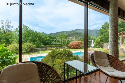 Moradia T7 para Venda em Ventosa e Cova
