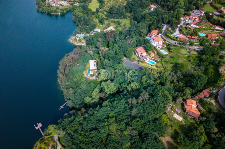 Moradia T7 para Venda em Ventosa e Cova Foto 36