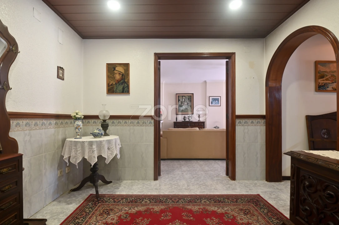 Apartamento T3 para Venda em Massamá e Monte Abraão Foto 3