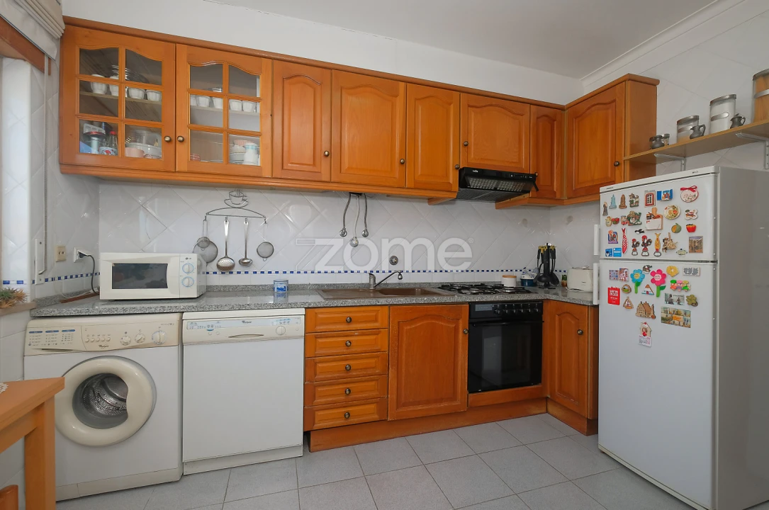 Apartamento T2 para Venda em Alcabideche Foto 11