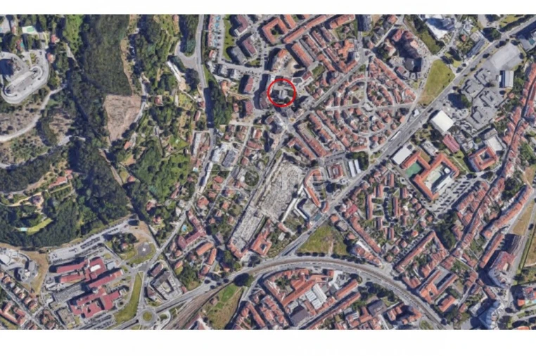 Terreno Comércio / Armazém para Arrendamento em Santa Maria Maior e Monserrate e Meadela Foto 14