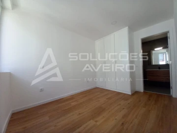 Apartamento T2 para Venda em Glória e Vera Cruz