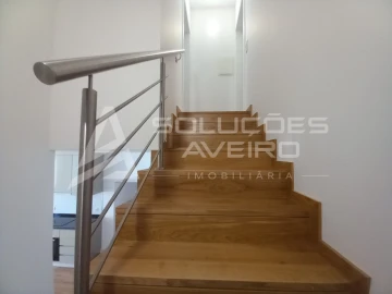 Apartamento T2 para Venda em Glória e Vera Cruz