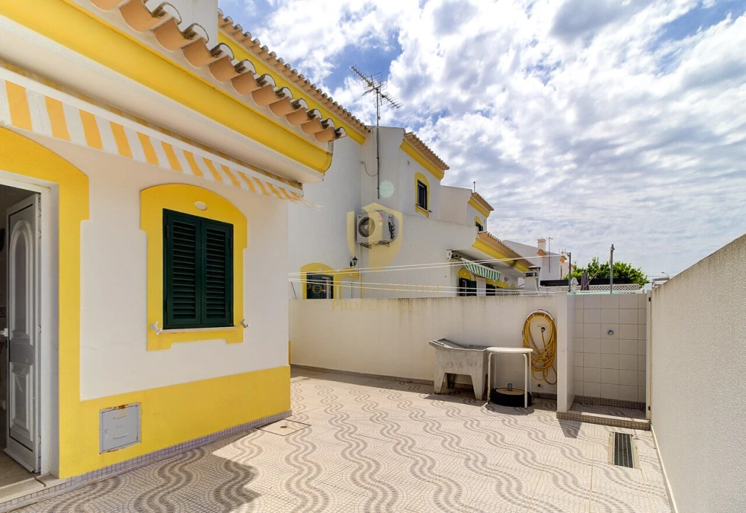 Moradia T2 para Venda em Vila Nova de Cacela Foto 3
