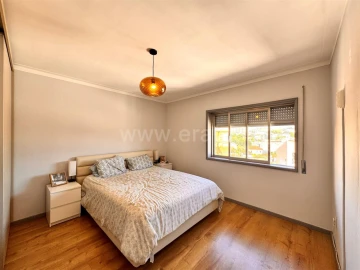 Apartamento T2 para Venda em Santa Marinha e São Pedro da Afurada
