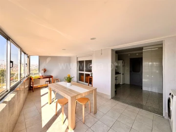 Apartamento T2 para Venda em Santa Marinha e São Pedro da Afurada