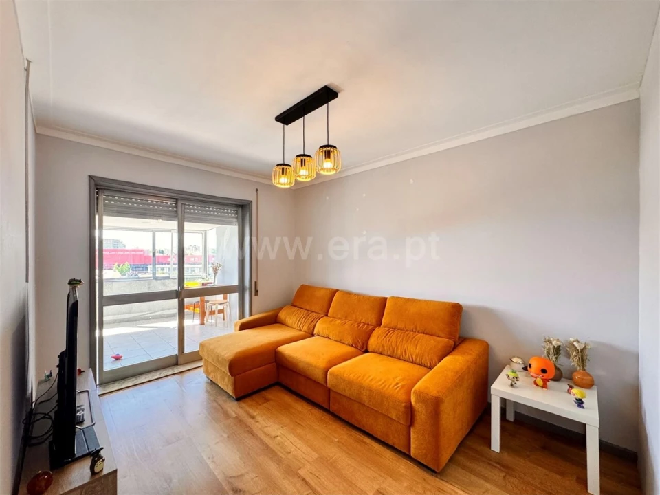 Apartamento T2 para Venda em Santa Marinha e São Pedro da Afurada Foto 2