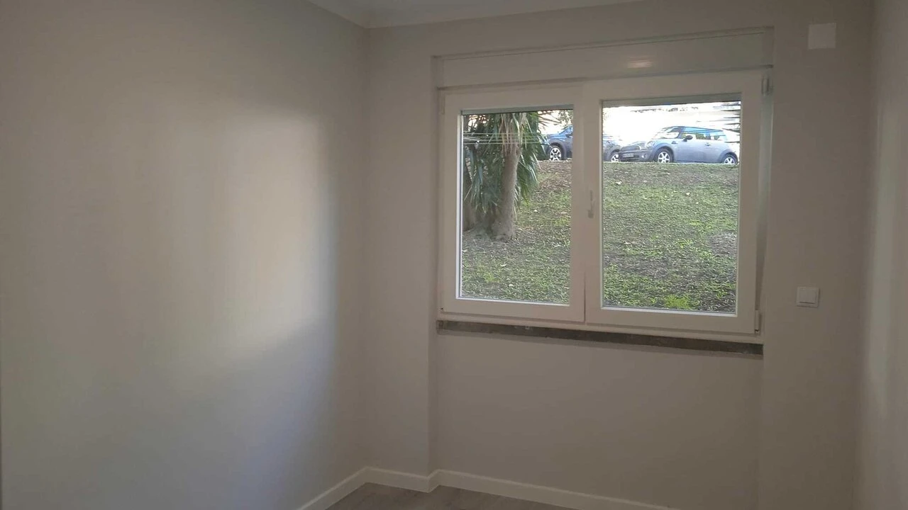 Apartamento T2 para Venda em Benfica Foto 7
