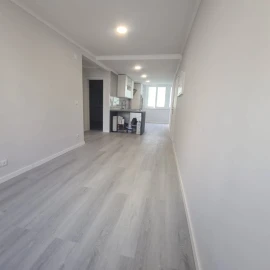 Apartamento T2 para Venda em Benfica