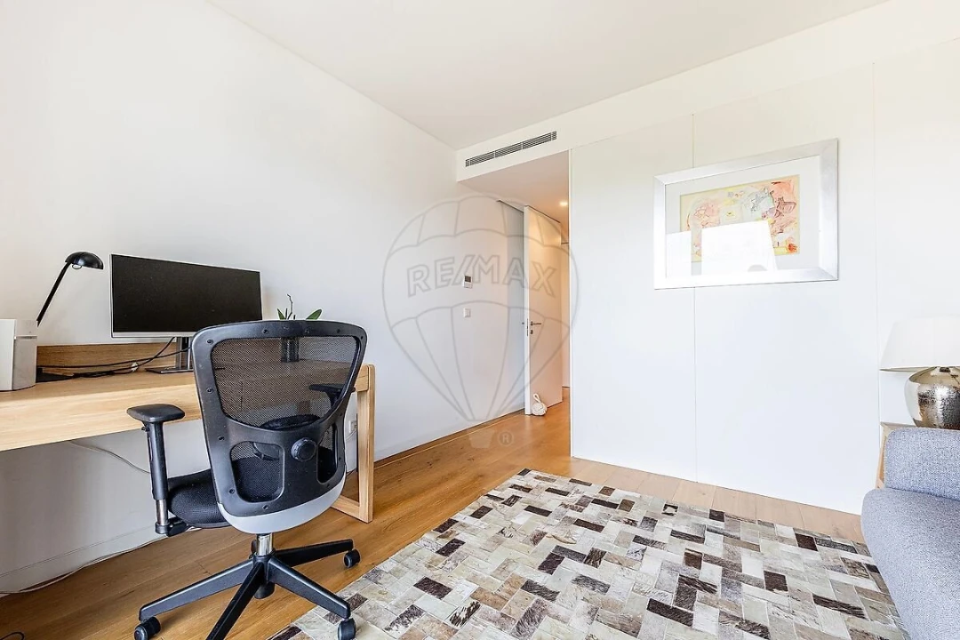 Apartamento T3 para Venda em Benfica Foto 33