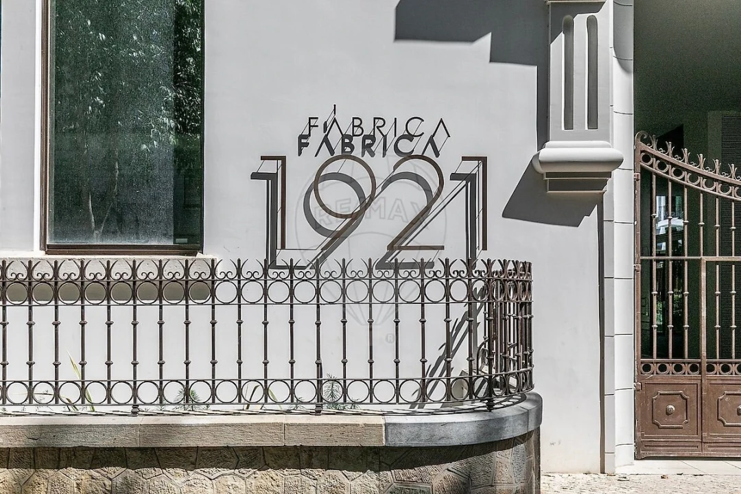 Apartamento T3 para Venda em Benfica Foto 1