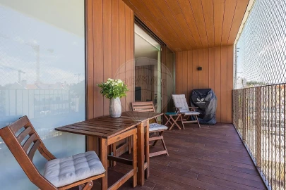Apartamento T3 para Venda em Benfica