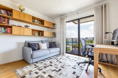 Apartamento T3 para Venda em Benfica