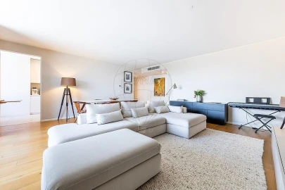 Apartamento T3 para Venda em Benfica