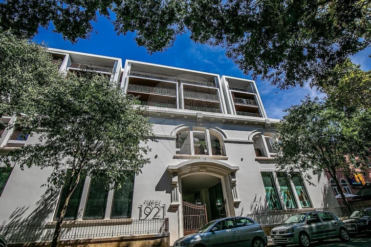 Apartamento T3 para Venda em Benfica Foto 9