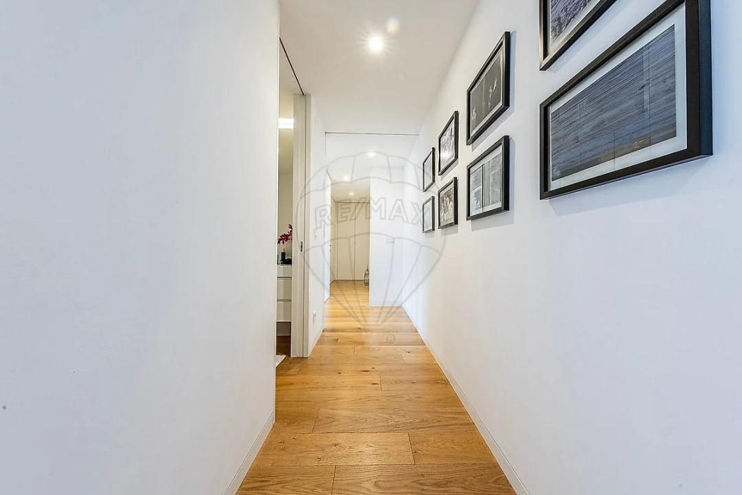 Apartamento T3 para Venda em Benfica Foto 24