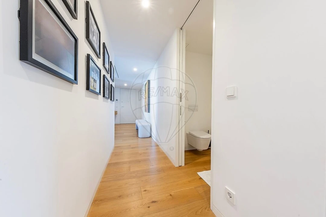 Apartamento T3 para Venda em Benfica Foto 23