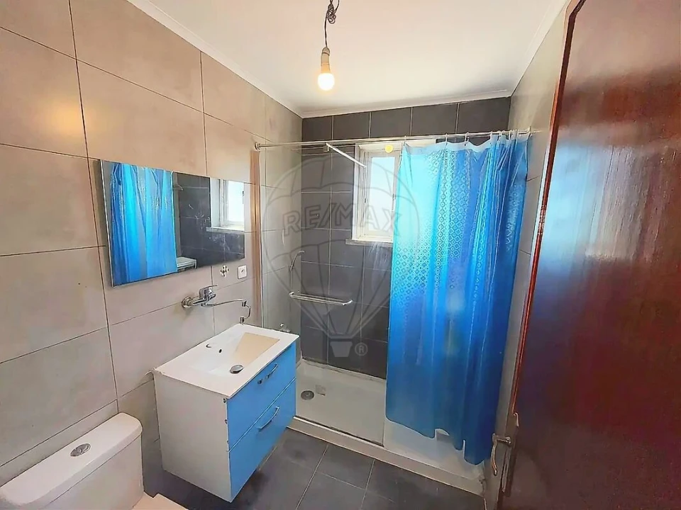 Apartamento T3 para Venda em Águas Livres Foto 27