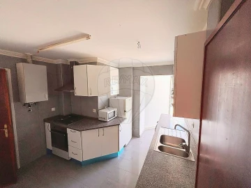 Apartamento T3 para Venda em Águas Livres