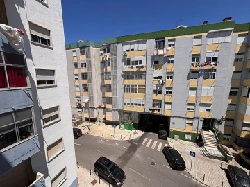 Apartamento T3 para Venda em Águas Livres