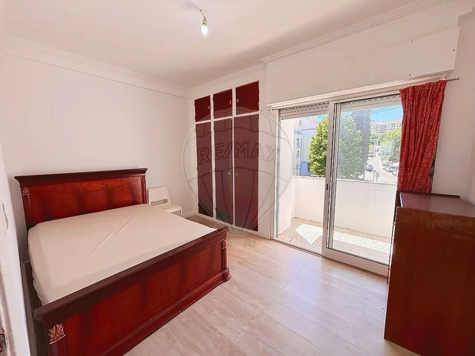 Apartamento T3 para Venda em Águas Livres Foto 23