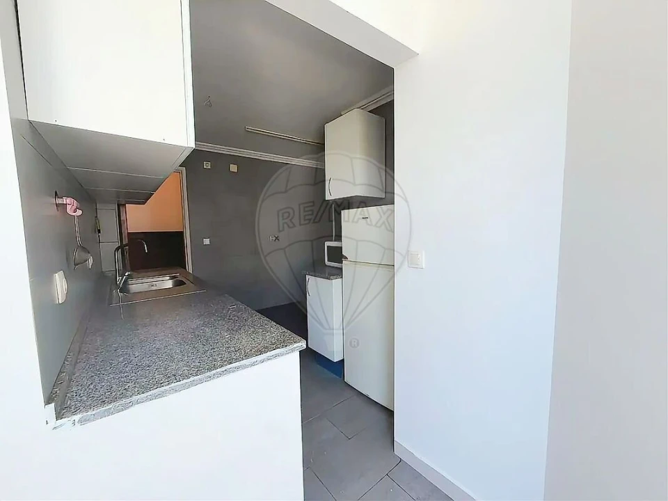 Apartamento T3 para Venda em Águas Livres Foto 7