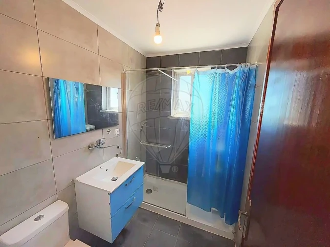 Apartamento T3 para Venda em Águas Livres Foto 27