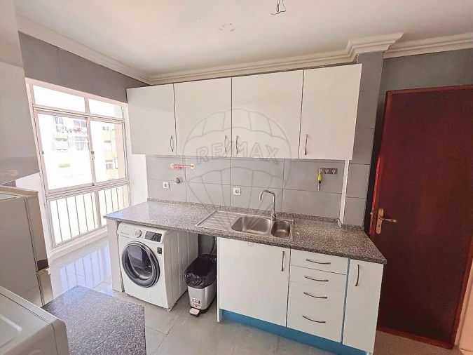 Apartamento T3 para Venda em Águas Livres Foto 6