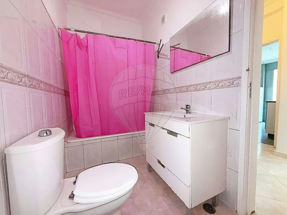 Apartamento T3 para Venda em Águas Livres Foto 9