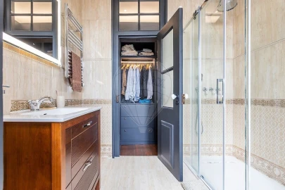 Apartamento T2 para Venda em Santa Maria Maior