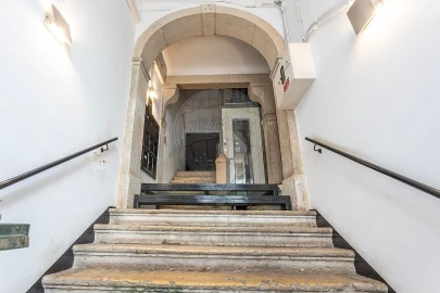 Apartamento T2 para Venda em Santa Maria Maior
