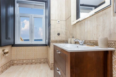 Apartamento T2 para Venda em Santa Maria Maior