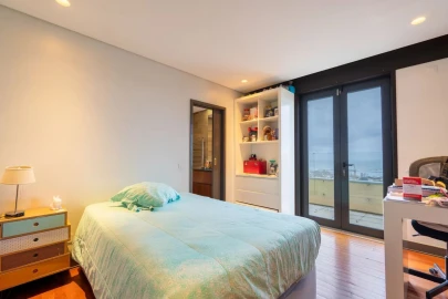 Apartamento T5 para Venda em Aldoar, Foz do Douro e Nevogilde