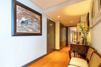 Apartamento T5 para Venda em Aldoar, Foz do Douro e Nevogilde