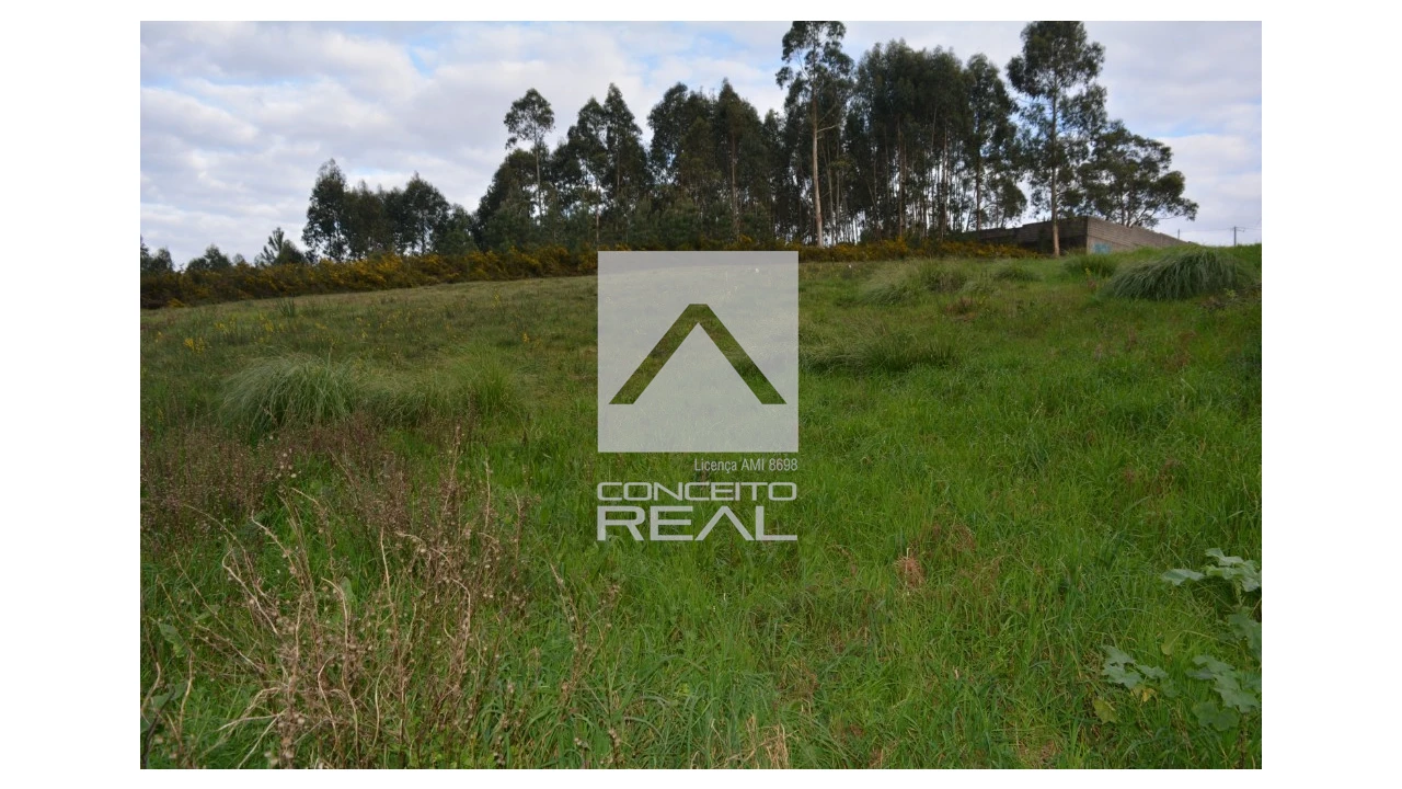 Terreno para Venda em Ermesinde Foto 1