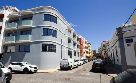 Negócio para Venda em Faro (Sé e São Pedro)