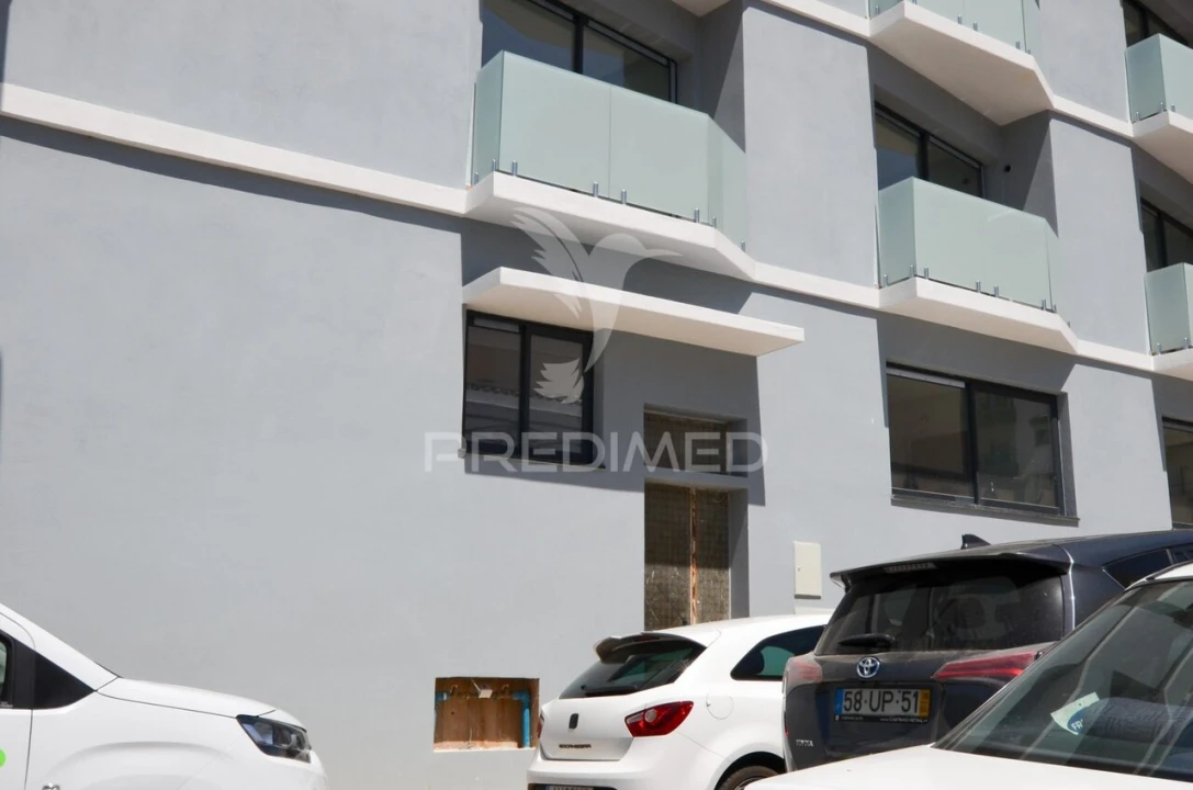 Negócio para Venda em Faro (Sé e São Pedro) Foto 2