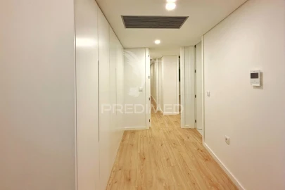 Apartamento T3 para Venda em Azurem
