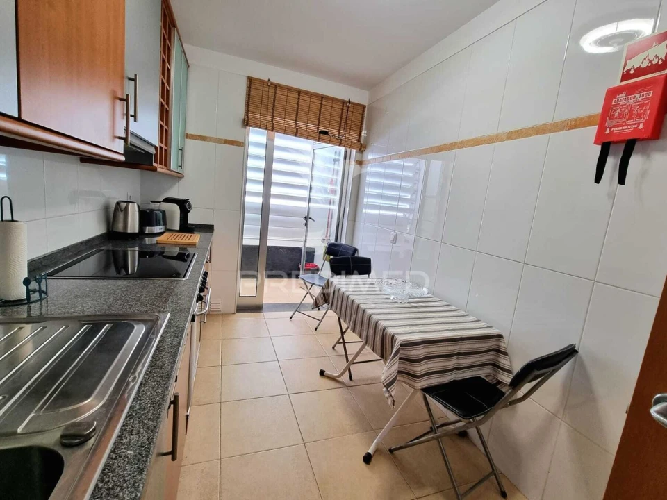 Apartamento T1 para Venda em Portimão Foto 8