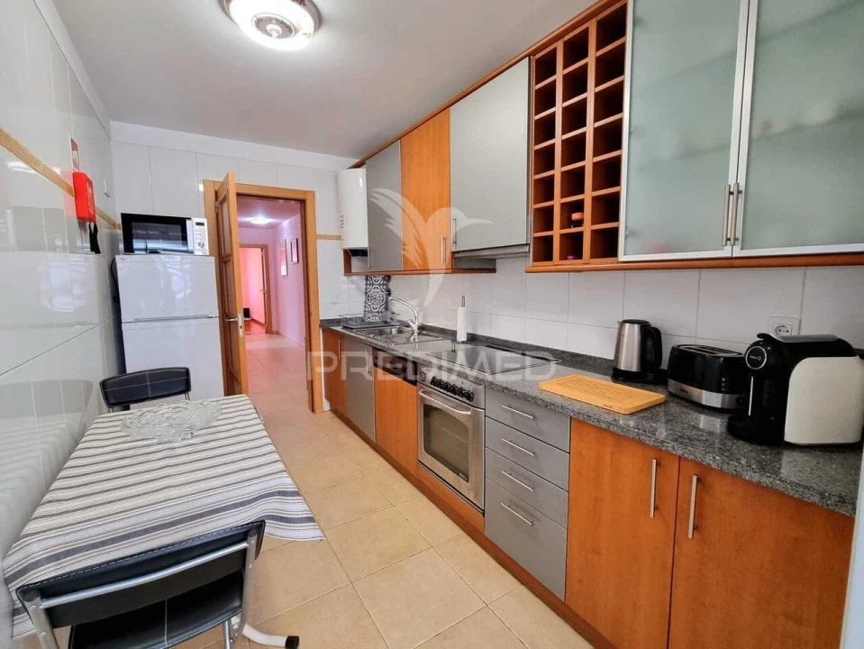 Apartamento T1 para Venda em Portimão Foto 7