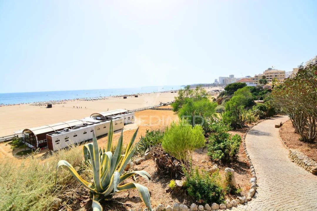 Apartamento T1 para Venda em Portimão Foto 24